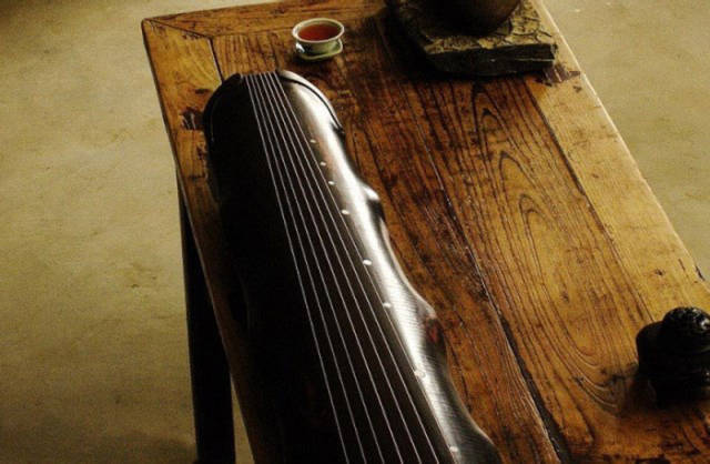 梅州市古琴蕴含的传统文化，一把古琴制备出来要两年的时间